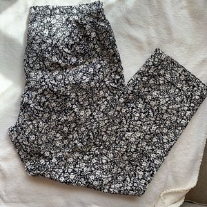Eddie Bauer crop pant size 12